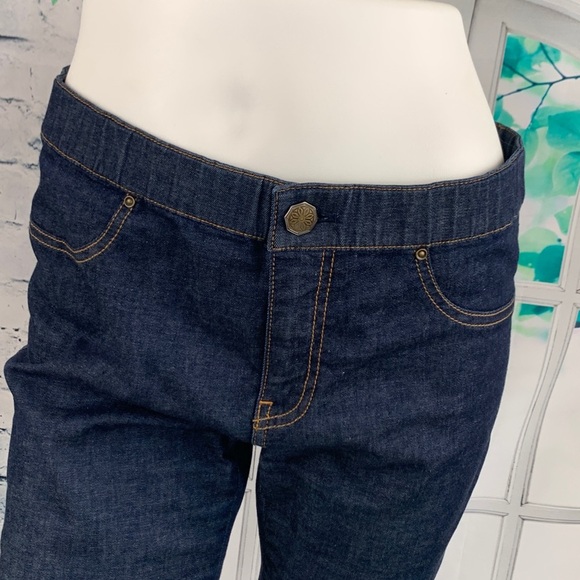 ELIE TAHARI Dark Stretch Straight Leg Jean - Picture 4 of 8